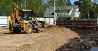 Отсыпка грунта Крымск, цена от 207 руб.