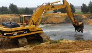 Рытье водоемов в Крымске - цена от 930 руб. | 2Землекопа-Крм